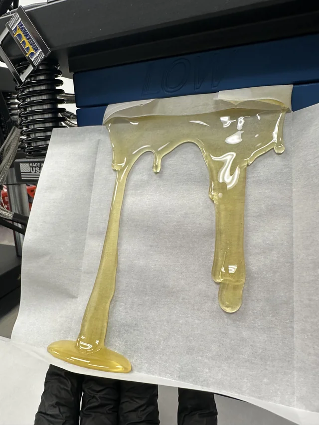 Rosin press operating inside the Kilo & Co. solventless facility